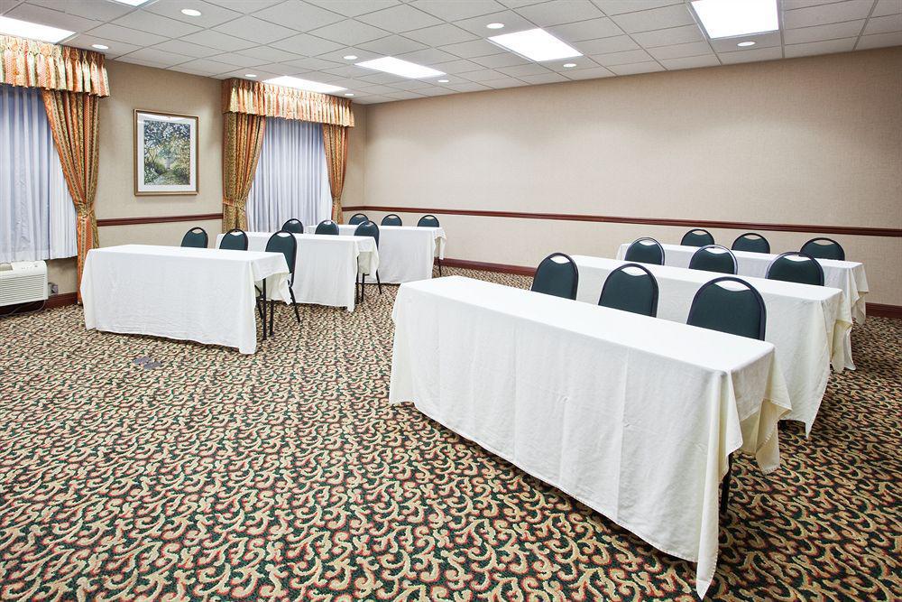 Holiday Inn Express & Suites Atlanta Ne- Duluth By Ihg Exterior foto